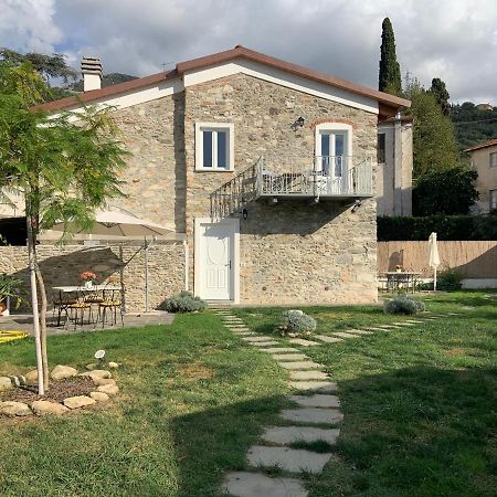 Antica Casa Nel Borgo Apartment Pietrasanta Bagian luar foto